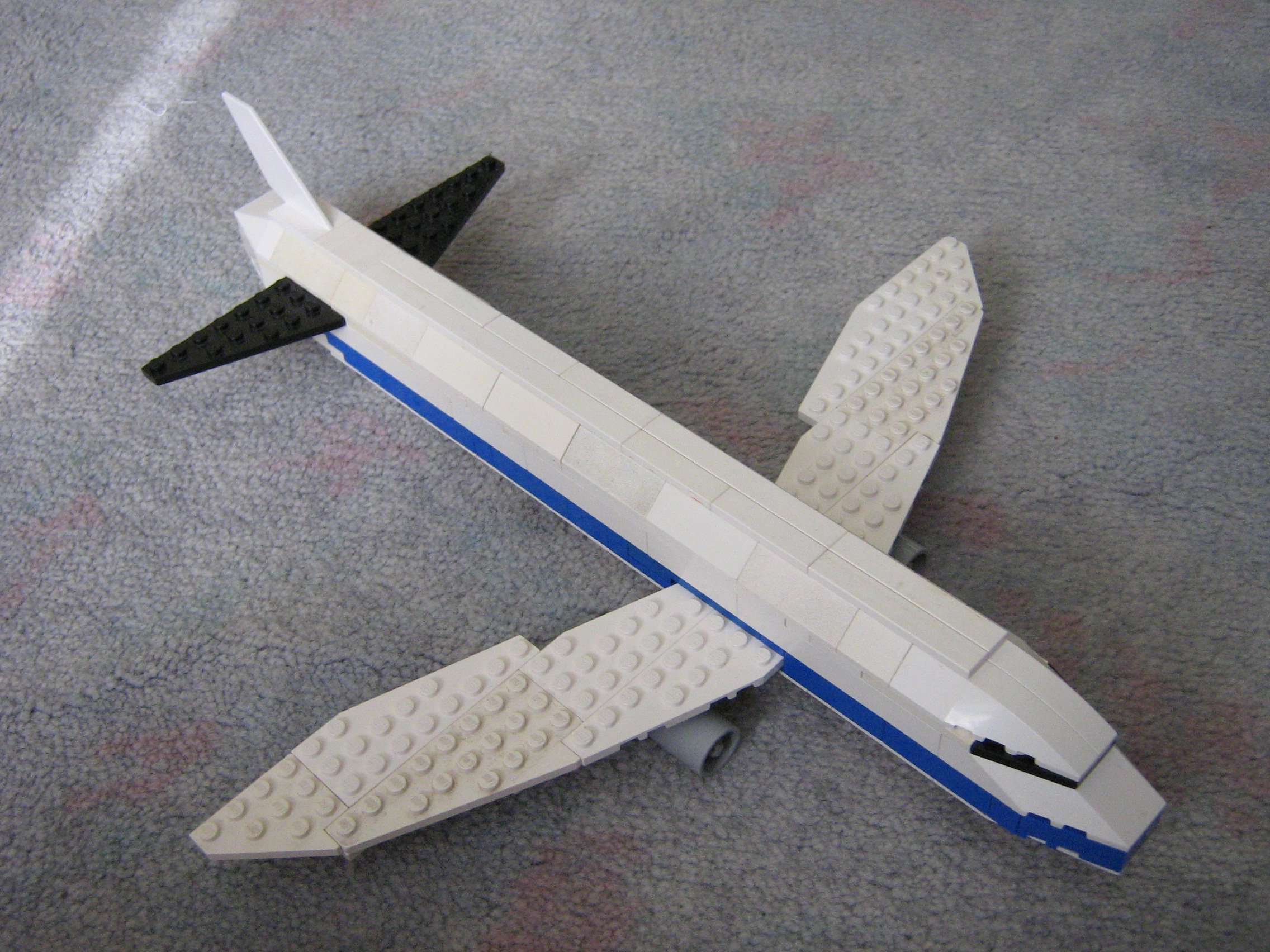plane_002.jpg