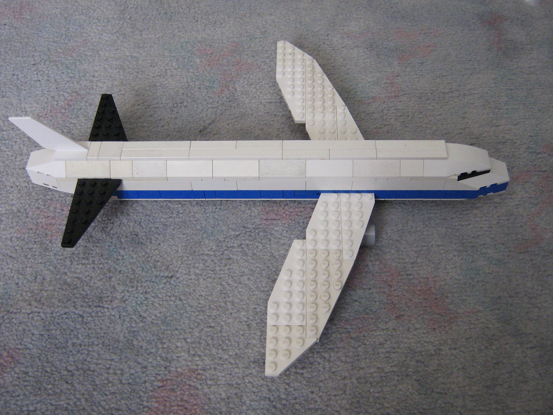 plane_004.jpg