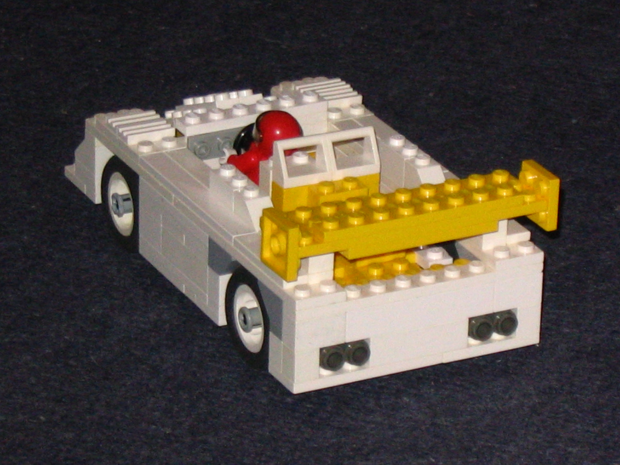 audi_r8_002.jpg