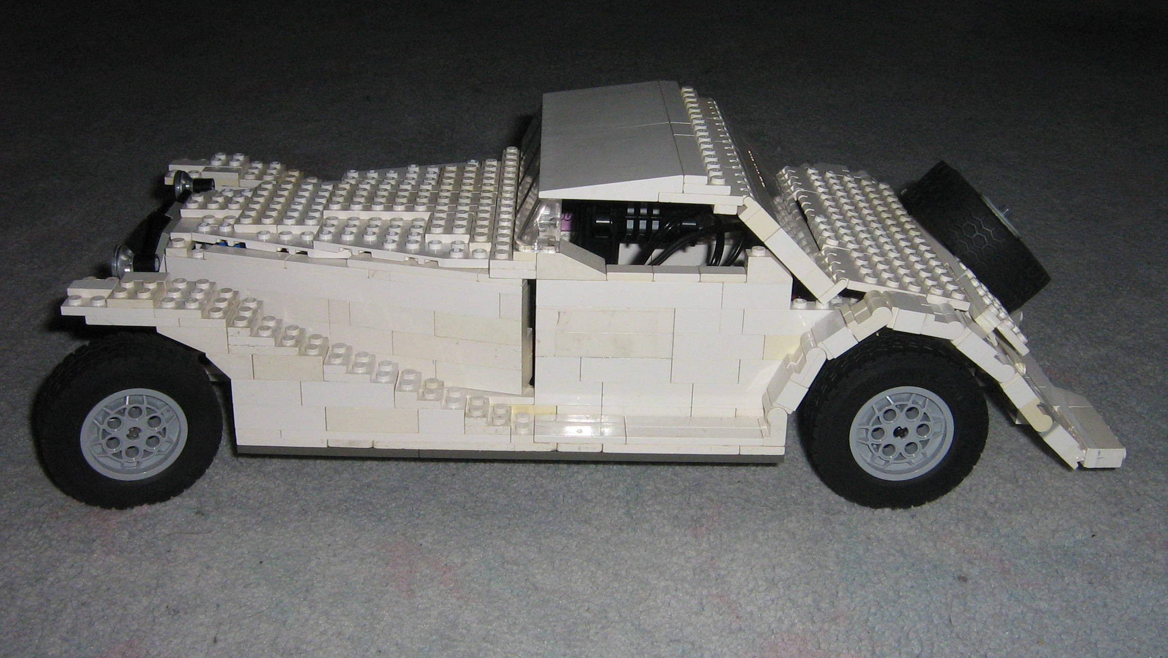 snmek_002.jpg