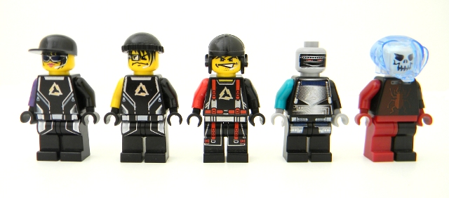 15_minifigs.jpg