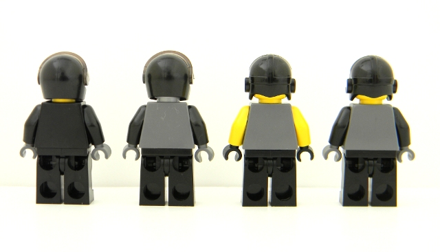 13_minifigs.jpg