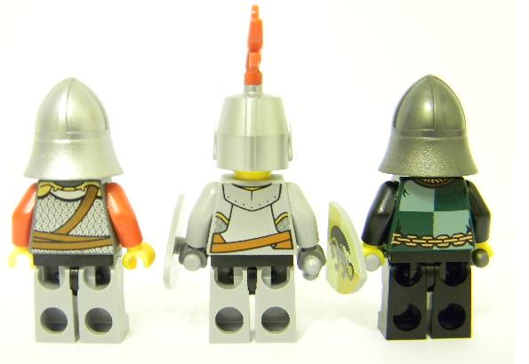 09_minifigsback.jpg
