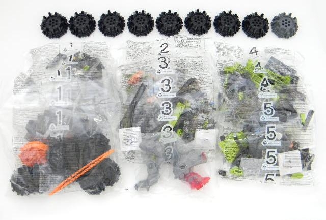 08_parts.jpg