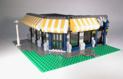 10182-03-brickjournal7_27_2.jpg