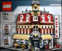 10182-03-brickjournal7_33.jpg
