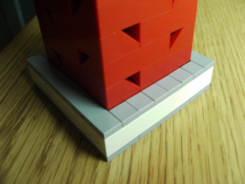 76-hole-red-pillar-04.jpg