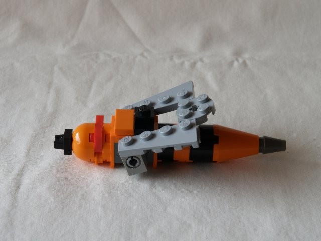 thebee04.jpg