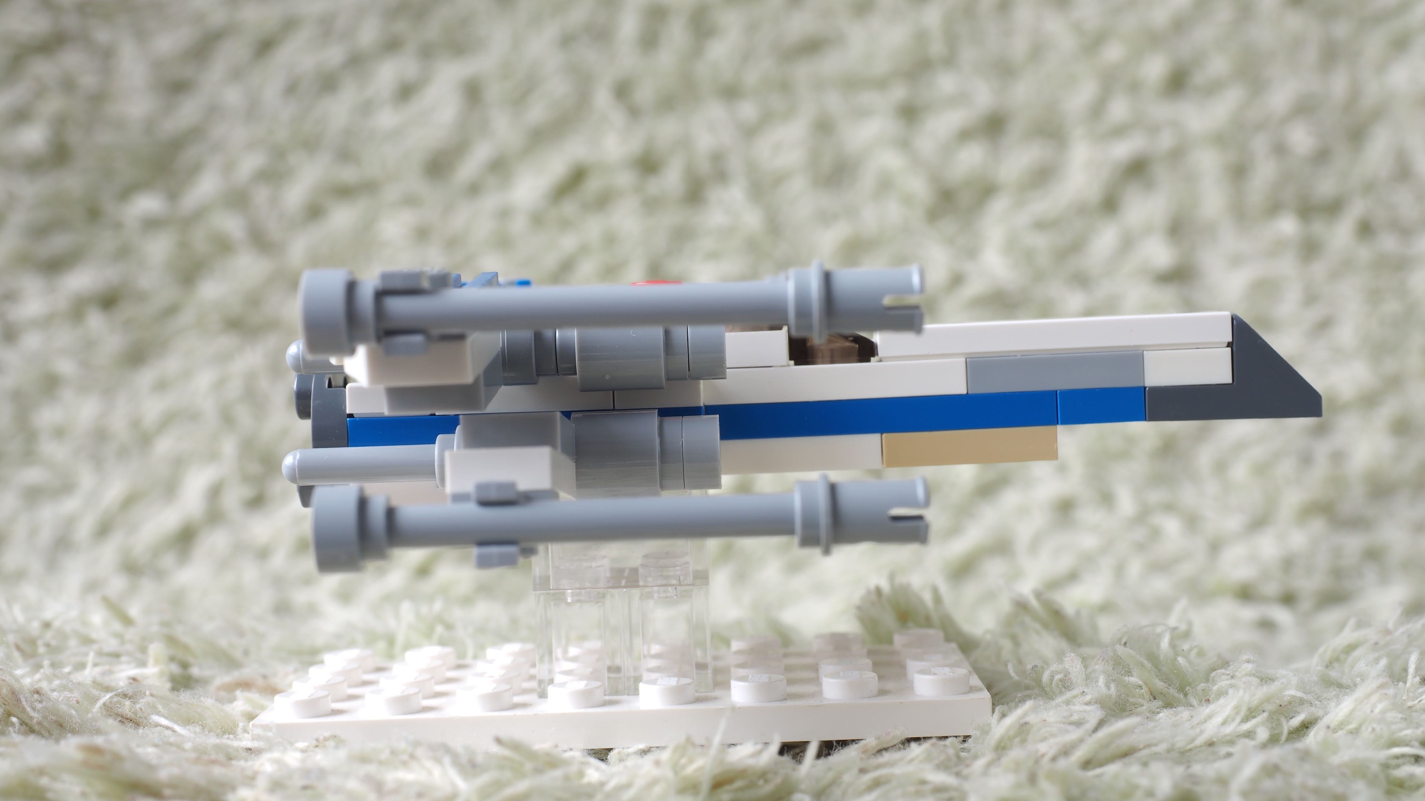 x-wingfighter_ep7_mini_03.jpg