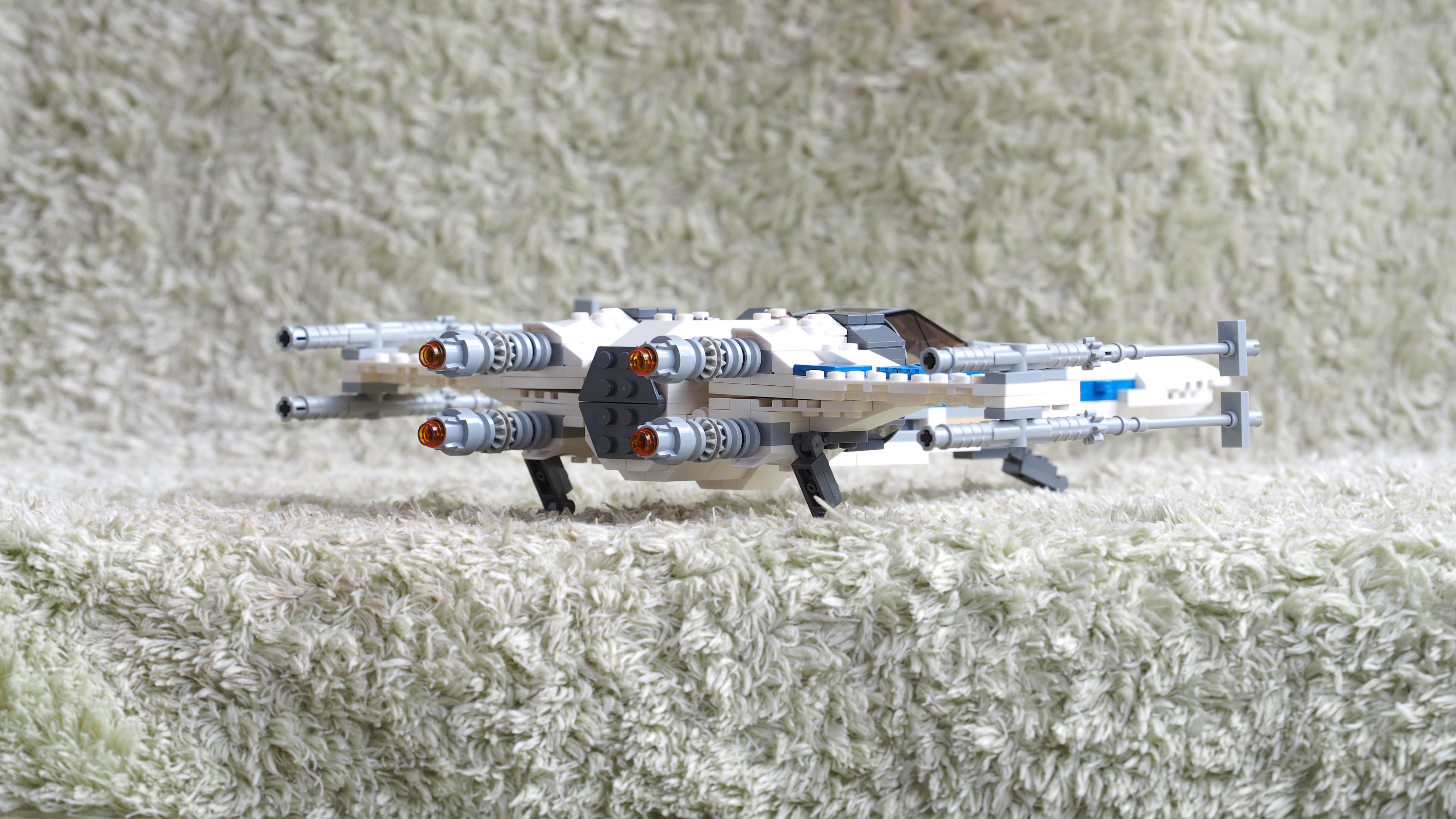 x-wingfighter_ep7_08.jpg