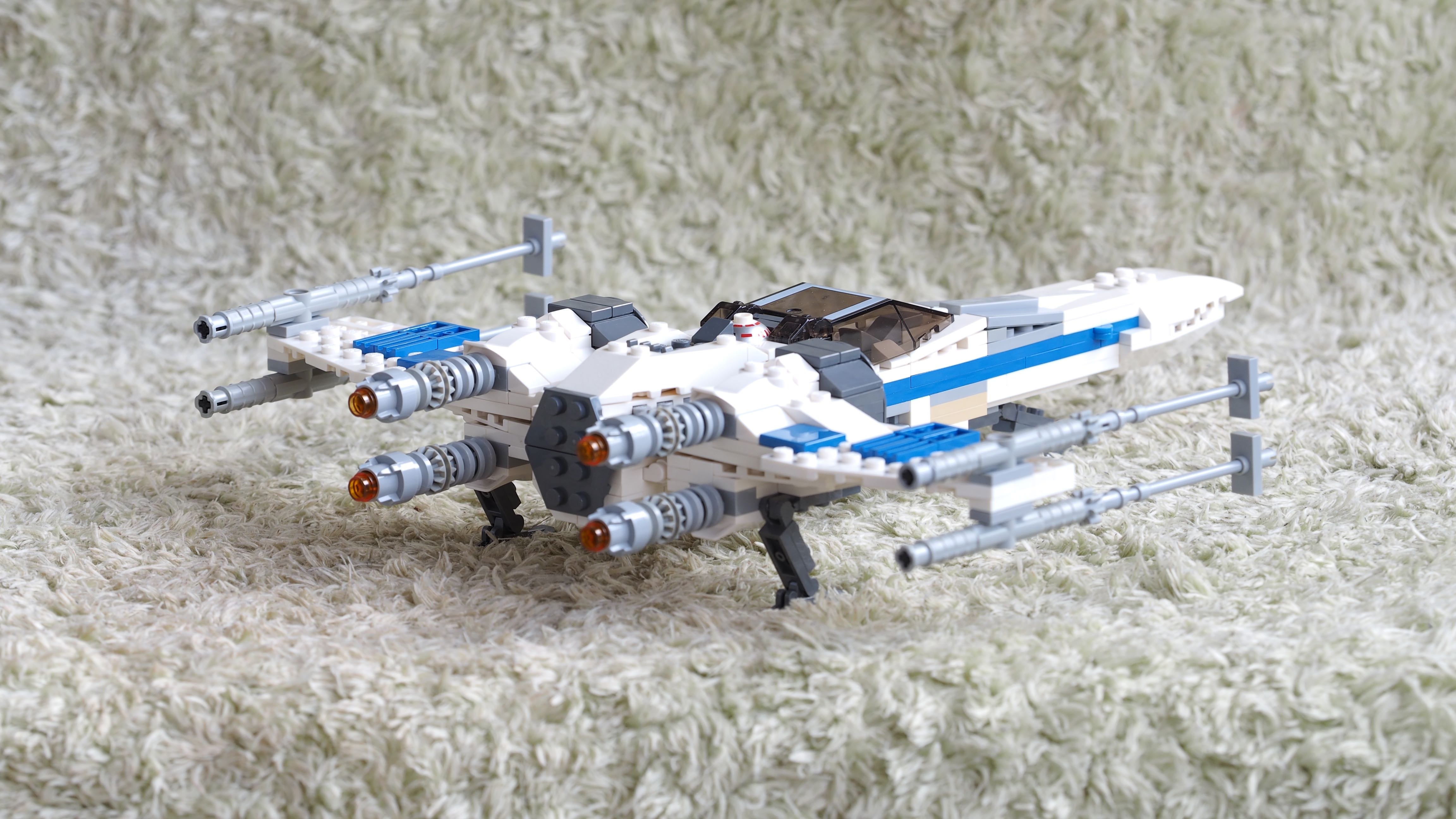 x-wingfighter_ep7_10.jpg