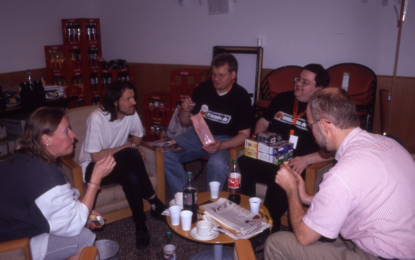 tsl2004-07.jpg