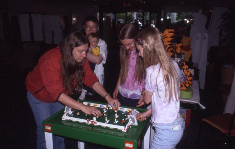tsl2004-23.jpg