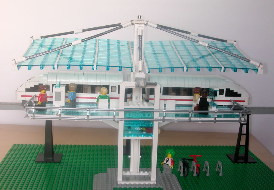 unterwegsbahnhof008.jpg
