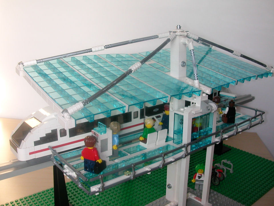unterwegsbahnhof009.jpg