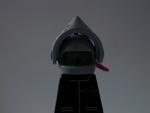2hl03.jpg