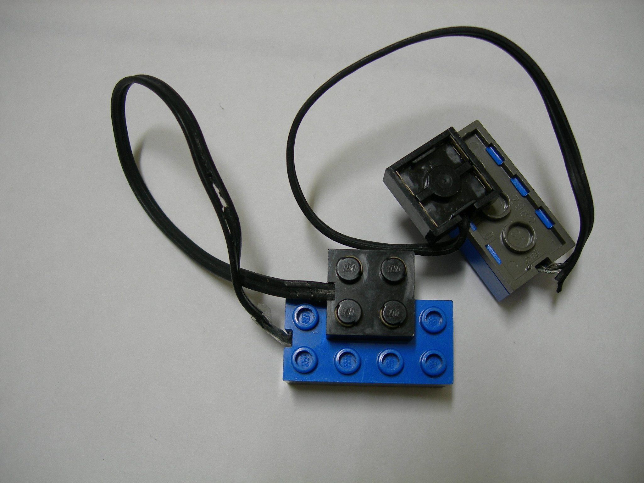 wire_003.jpg