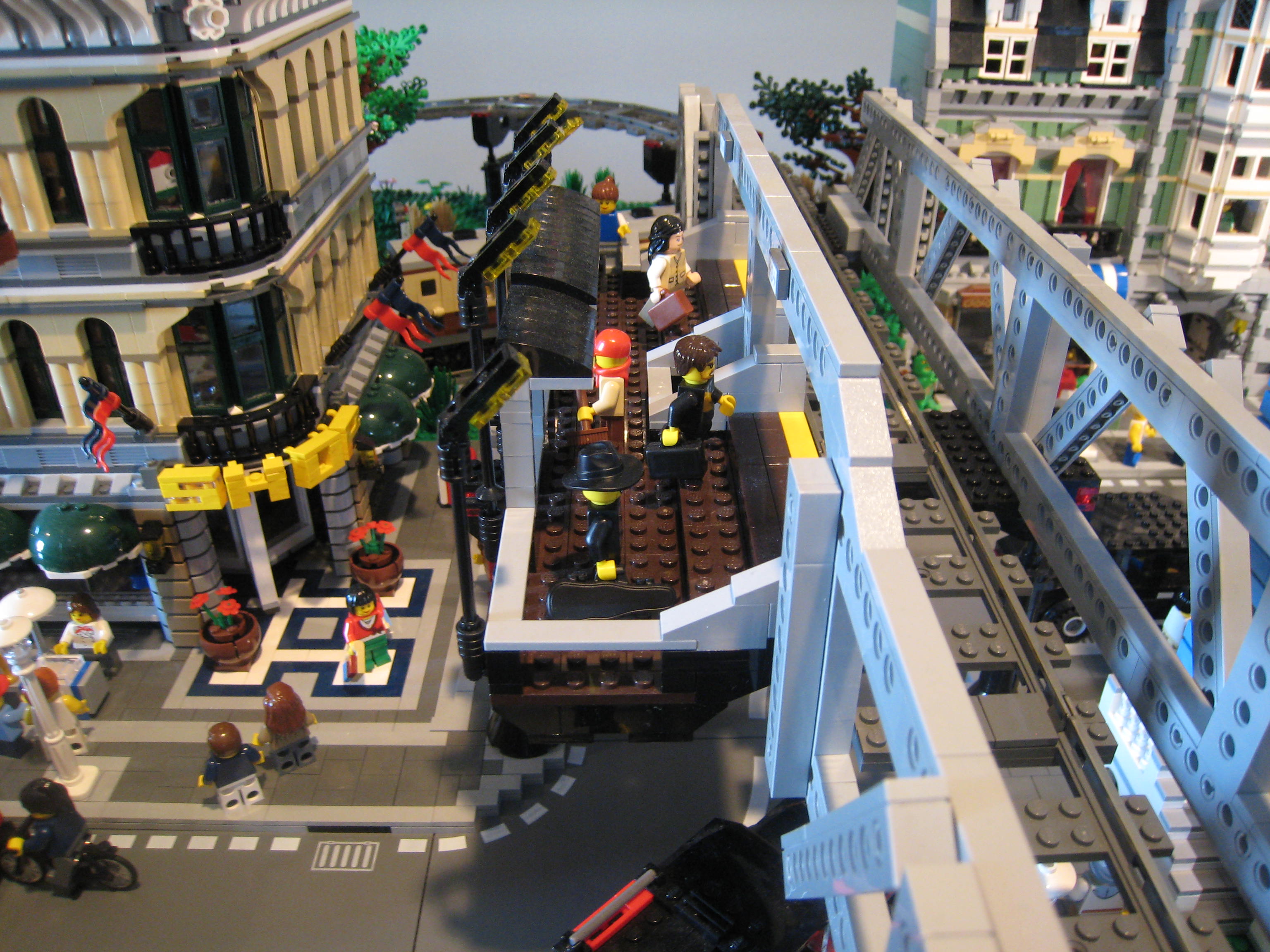 el_train_station_01_display.jpg