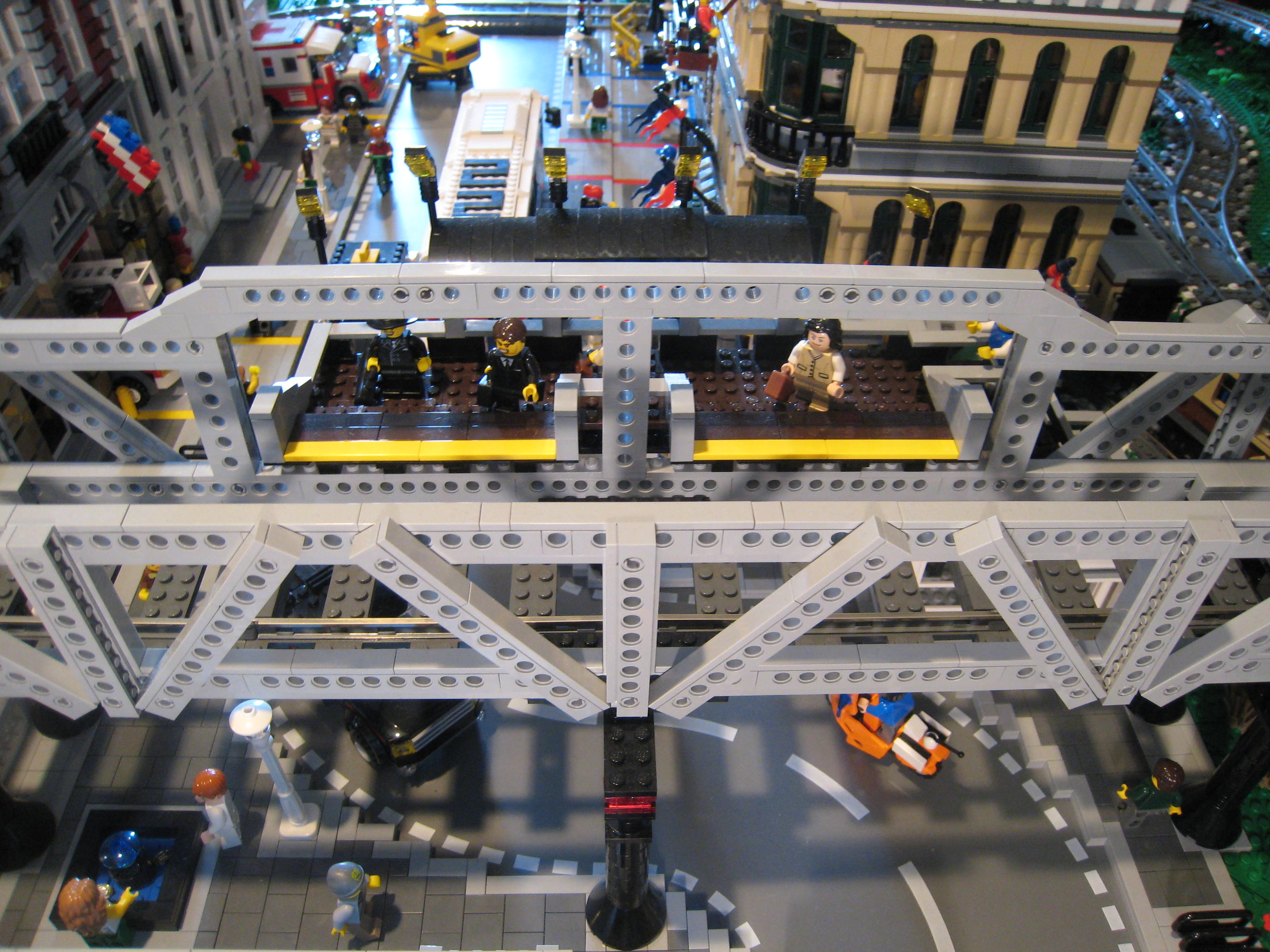 el_train_station_05_display.jpg