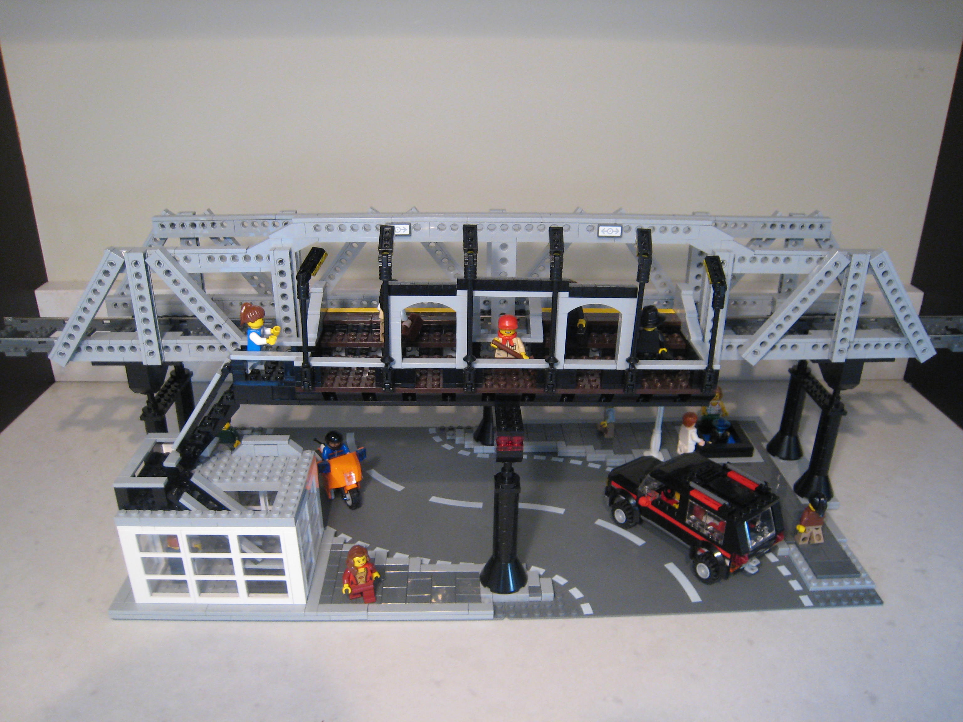 el_train_station_08.jpg