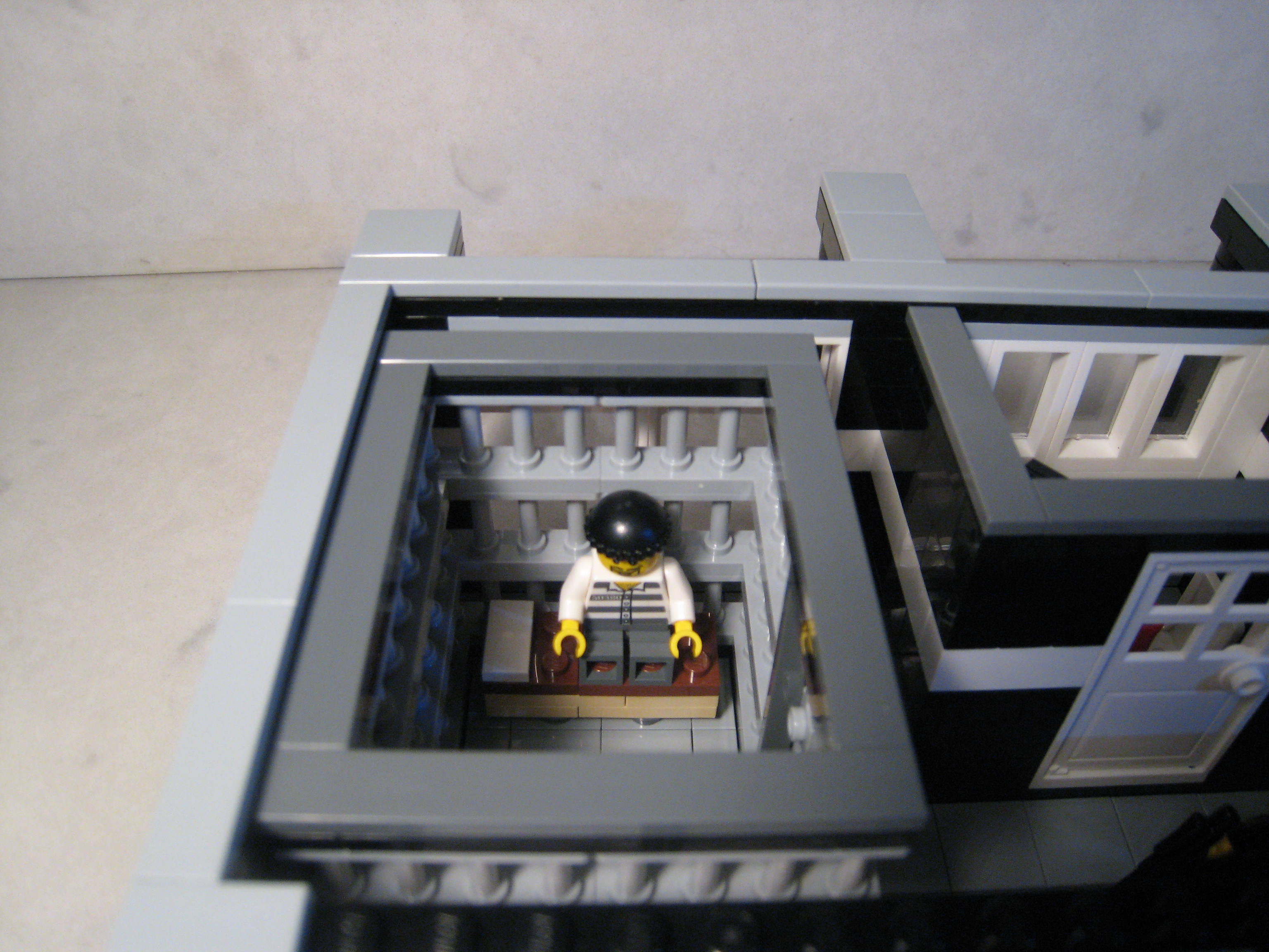 police_station_19.jpg