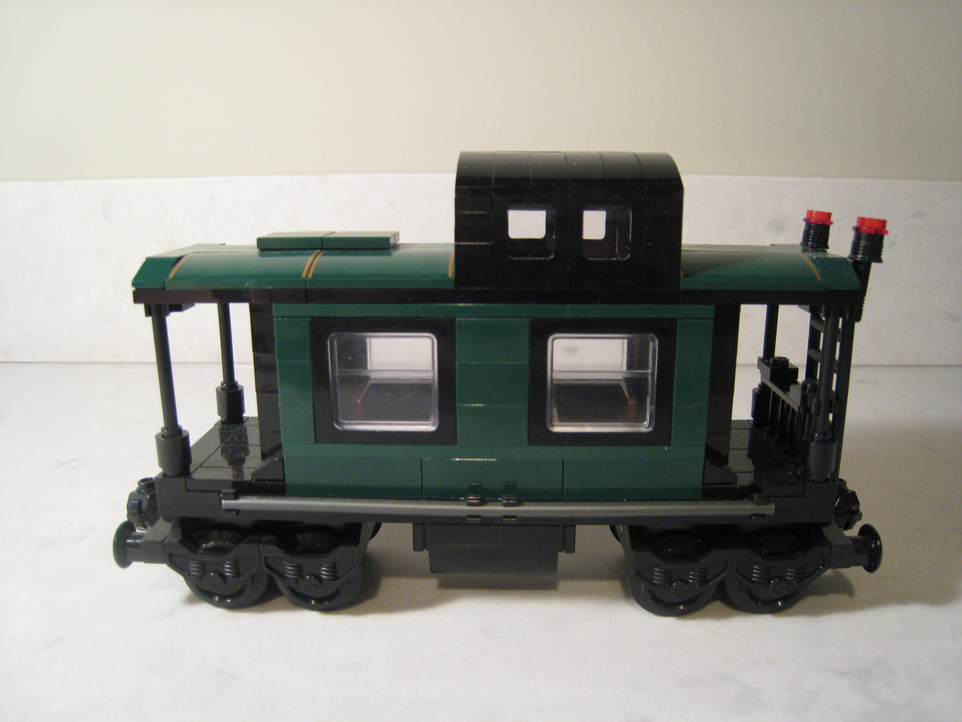 emerald_night_caboose_03.jpg