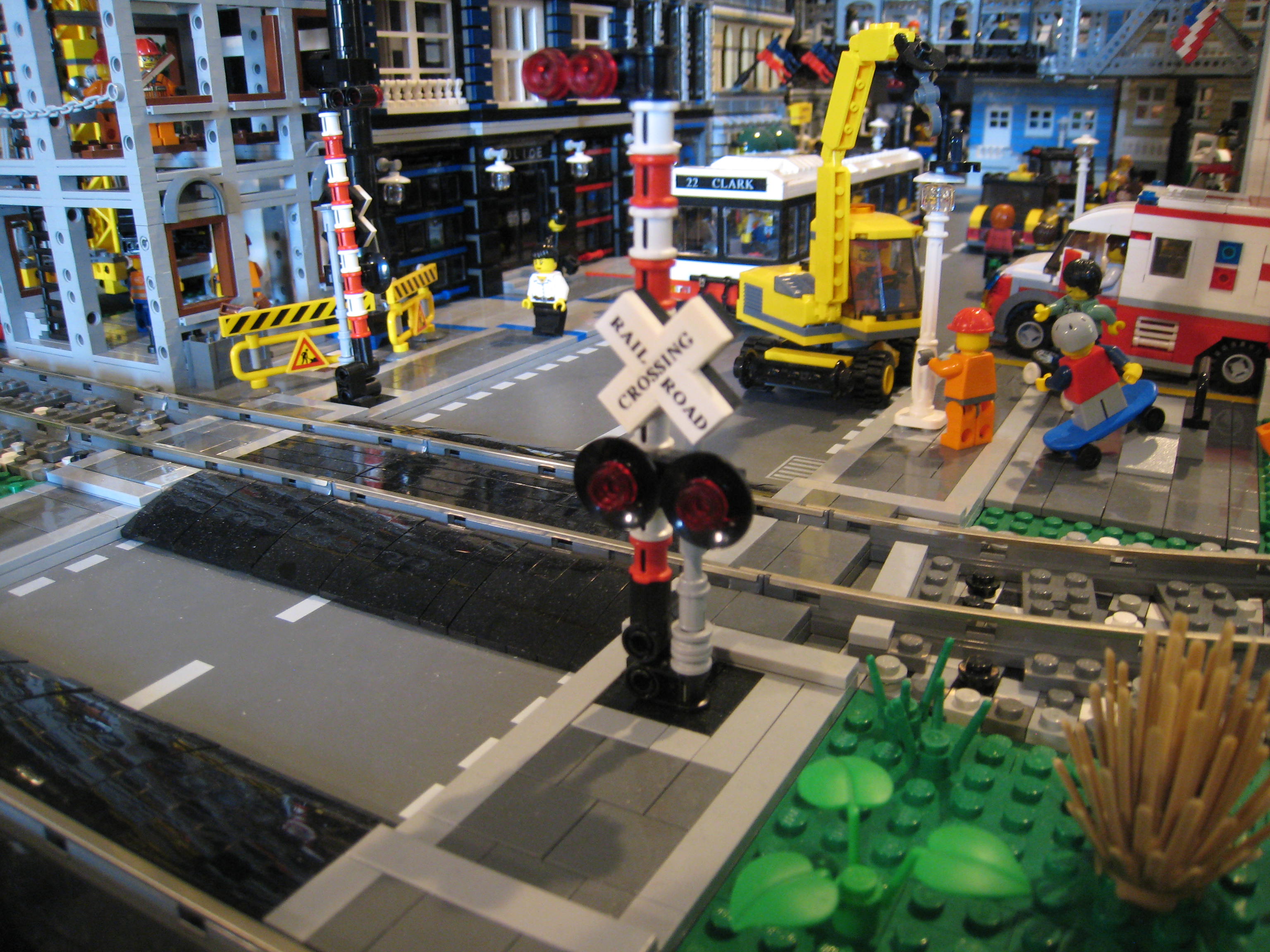 railroad_crossing_01_display.jpg