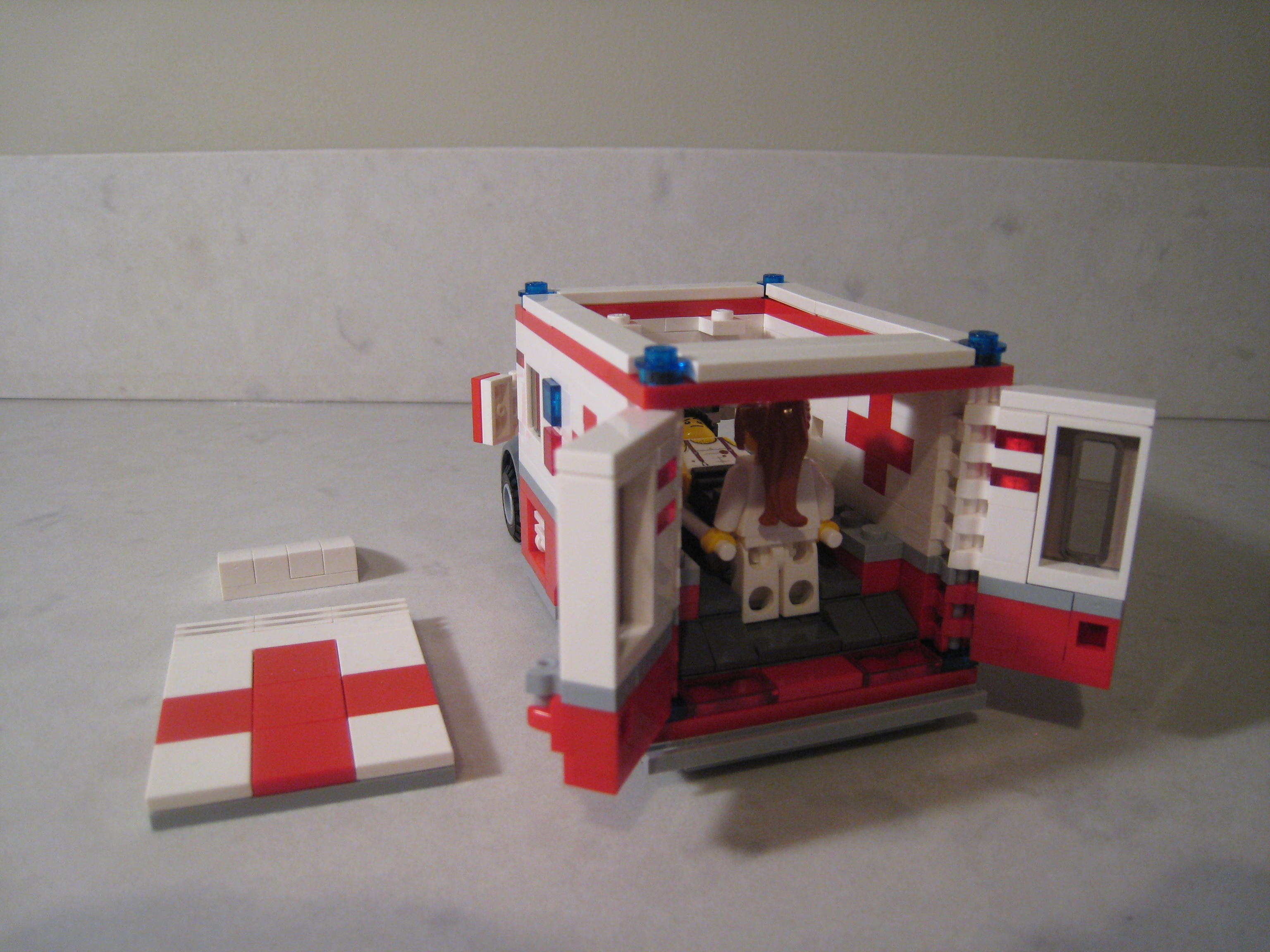 ambulance_08.jpg