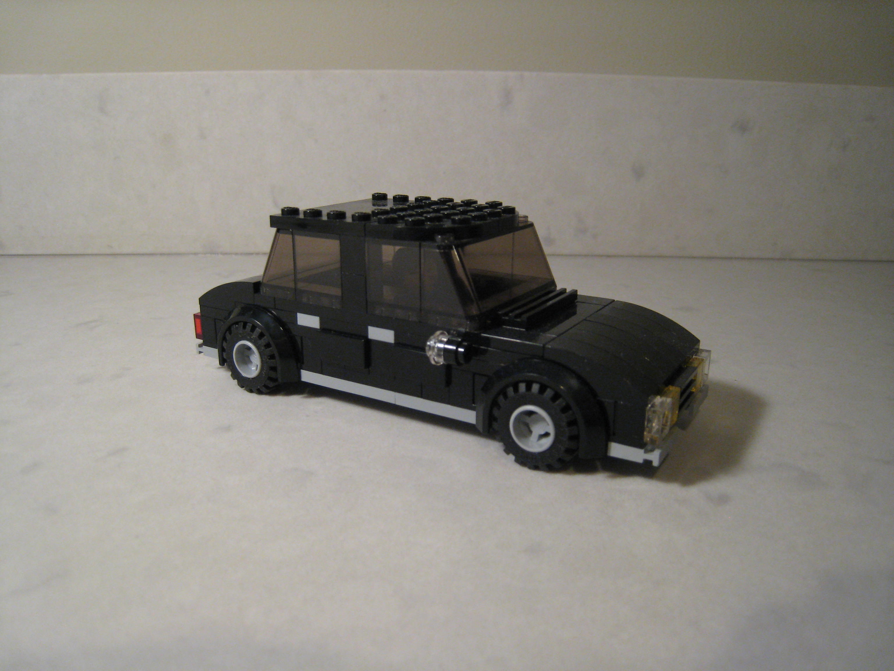 black_sedan_04.jpg