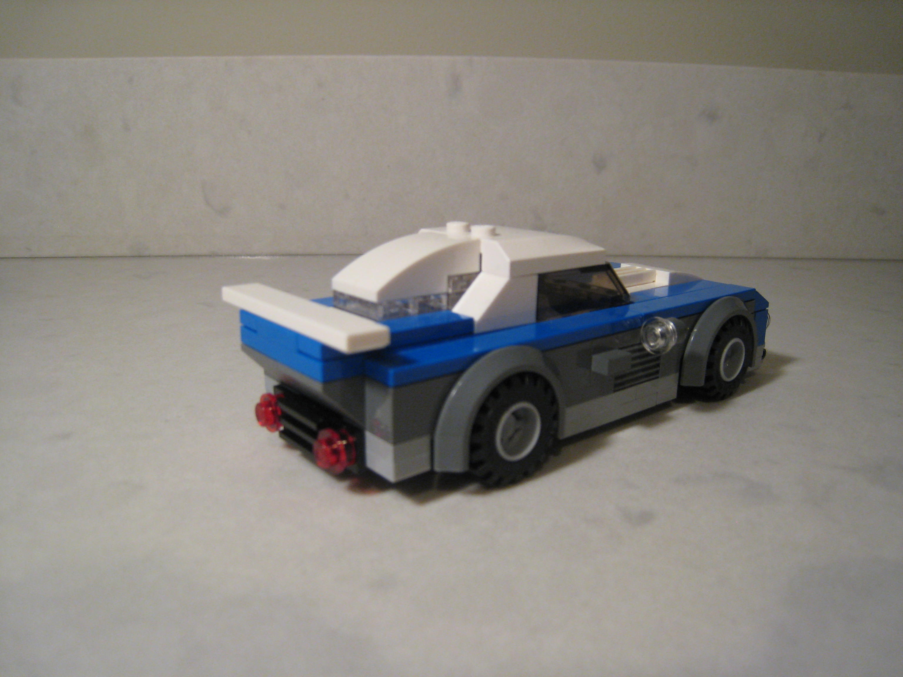 blue_sports_car_05.jpg