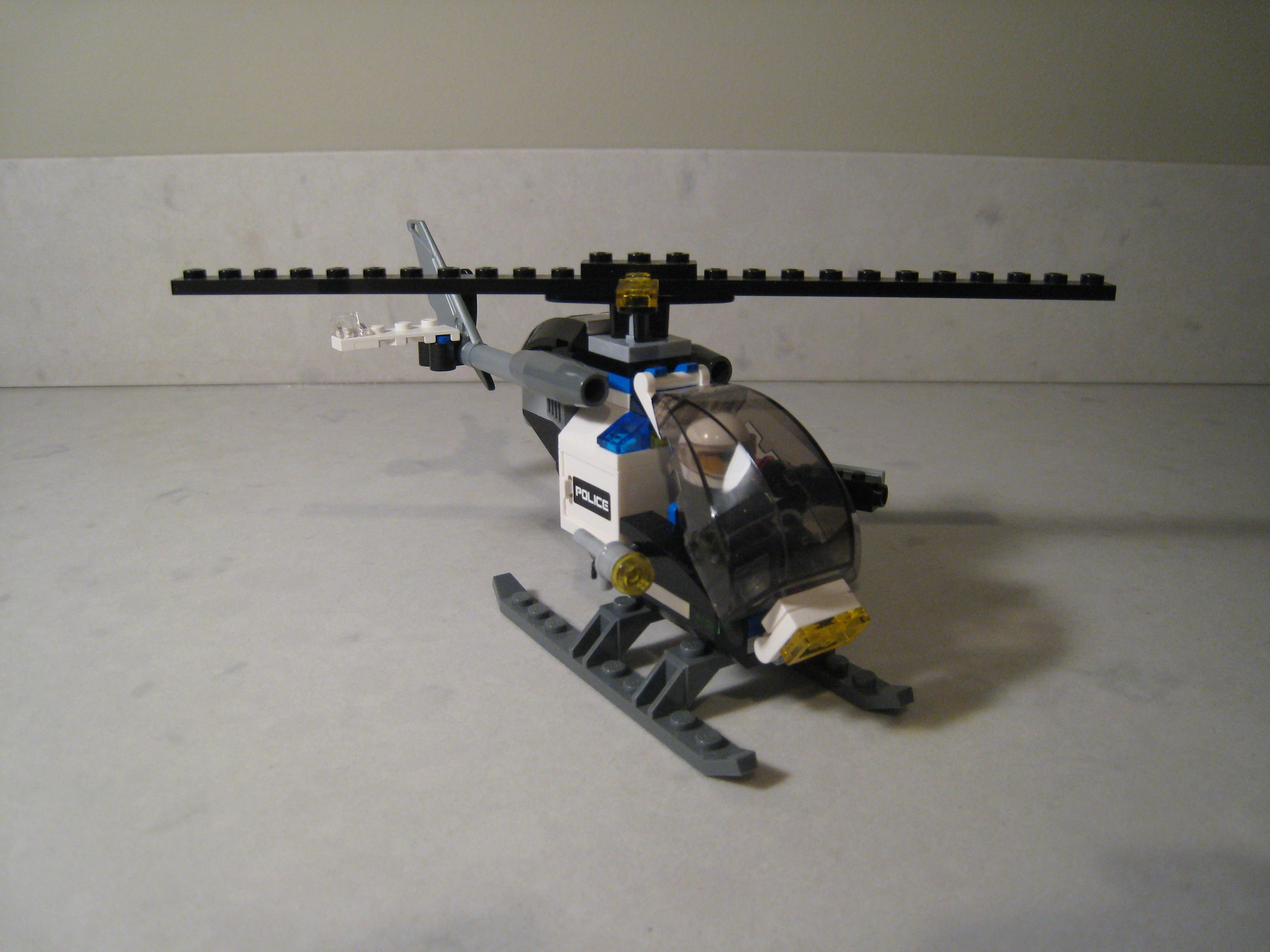 police_helicopter_04.jpg
