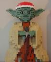 festiveyoda1.jpg