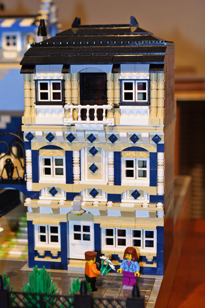 019_moc2.jpg