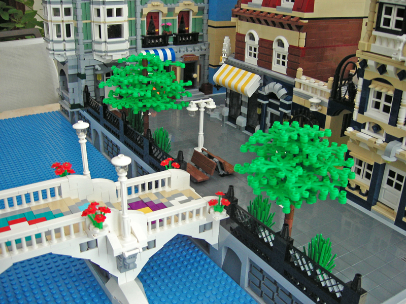 051-cornercafe.jpg