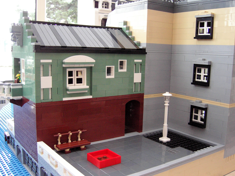 038-moc4.jpg