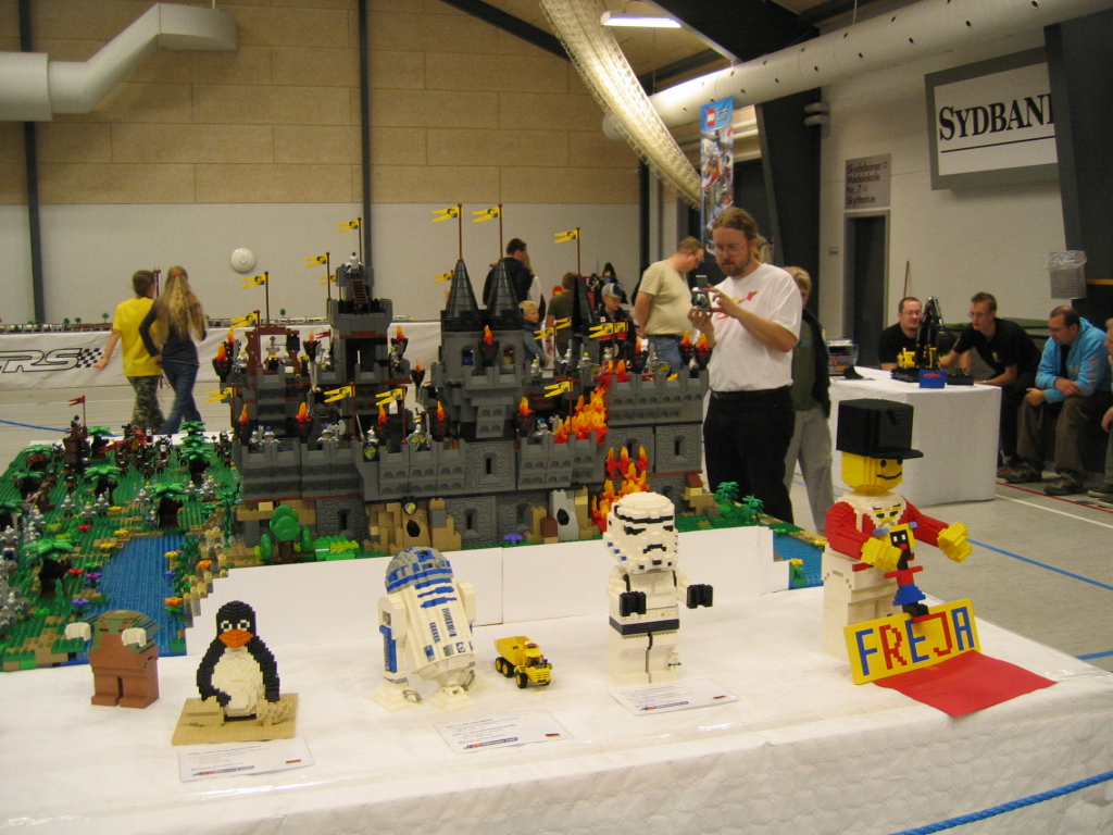 skrbk20044.jpg