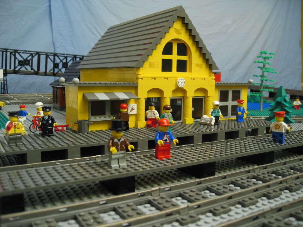 layout0002.jpg