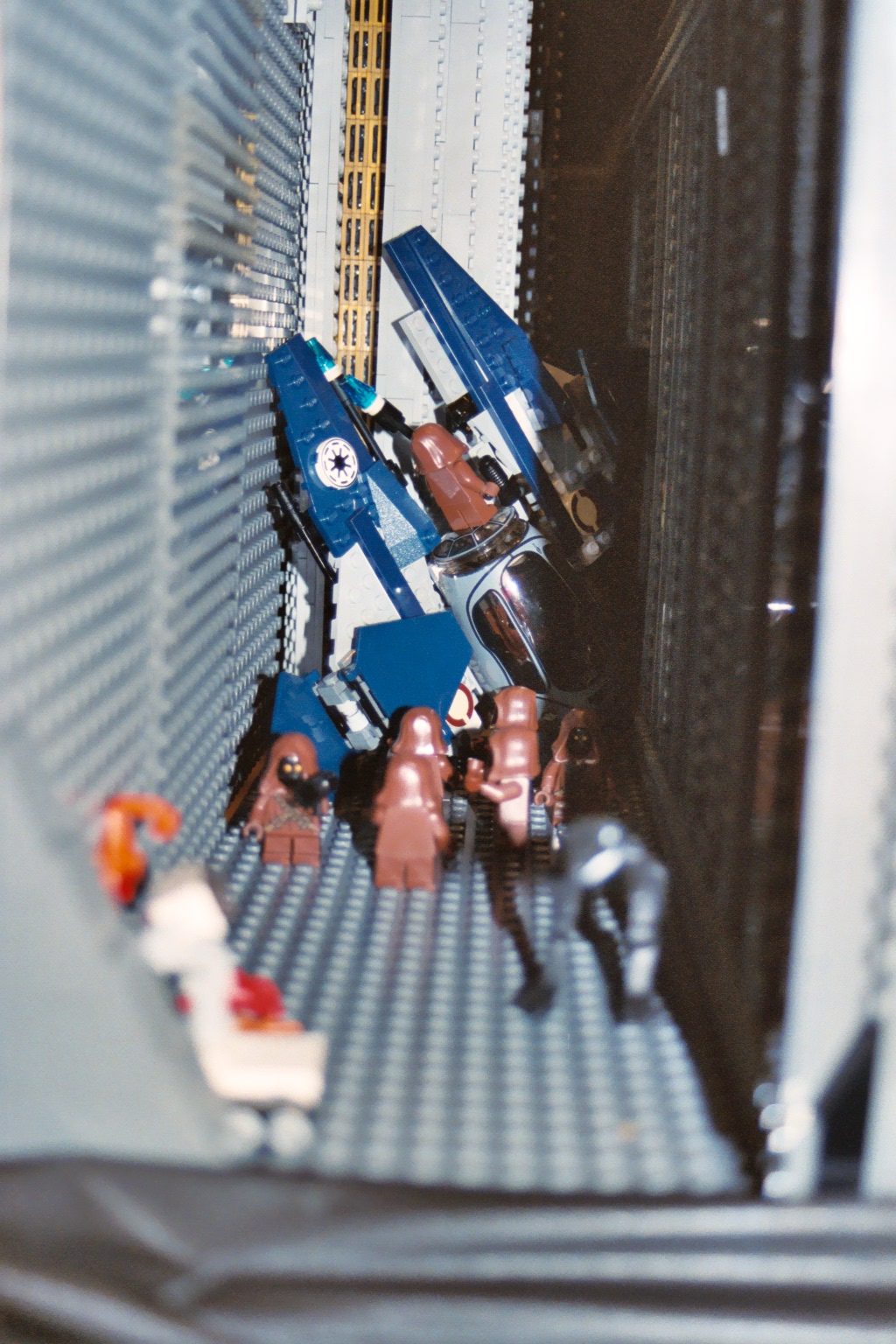 219_17a.jpg