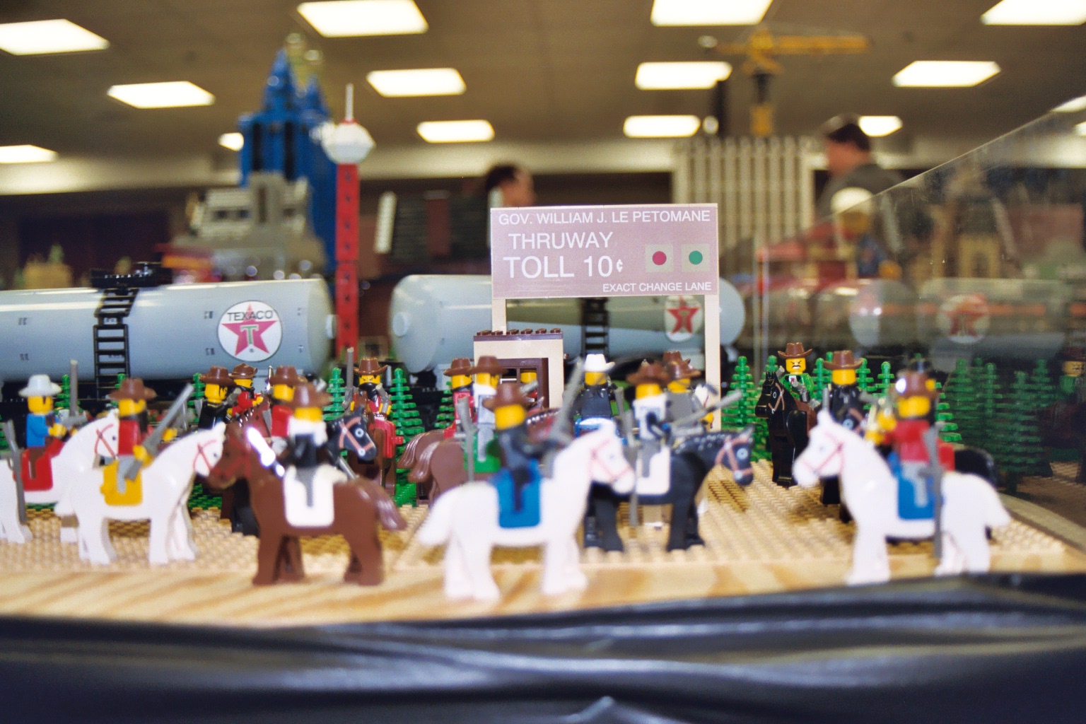 015_12a.jpg