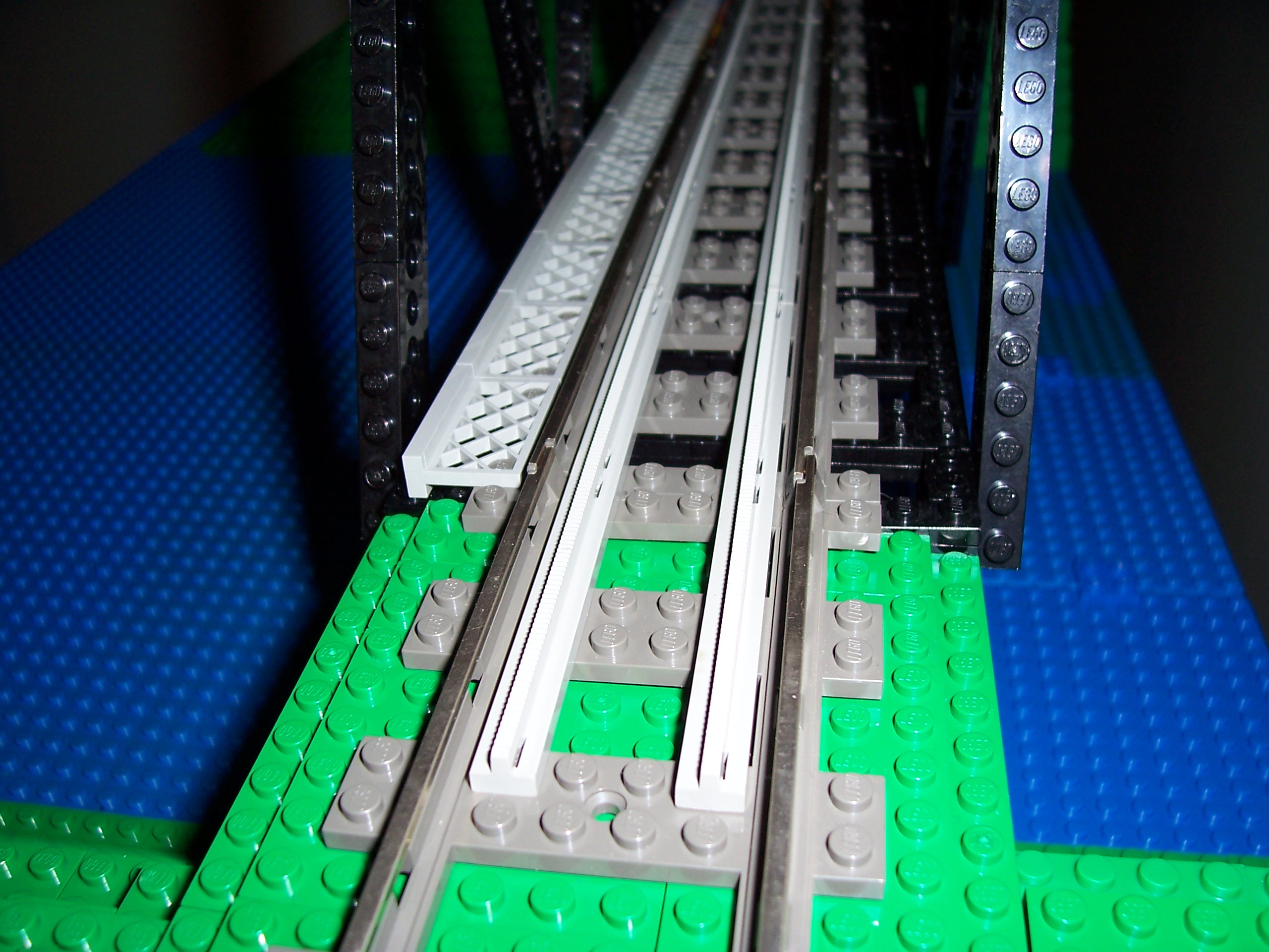 train_bridge3.jpg