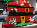 big_red_house2.jpg