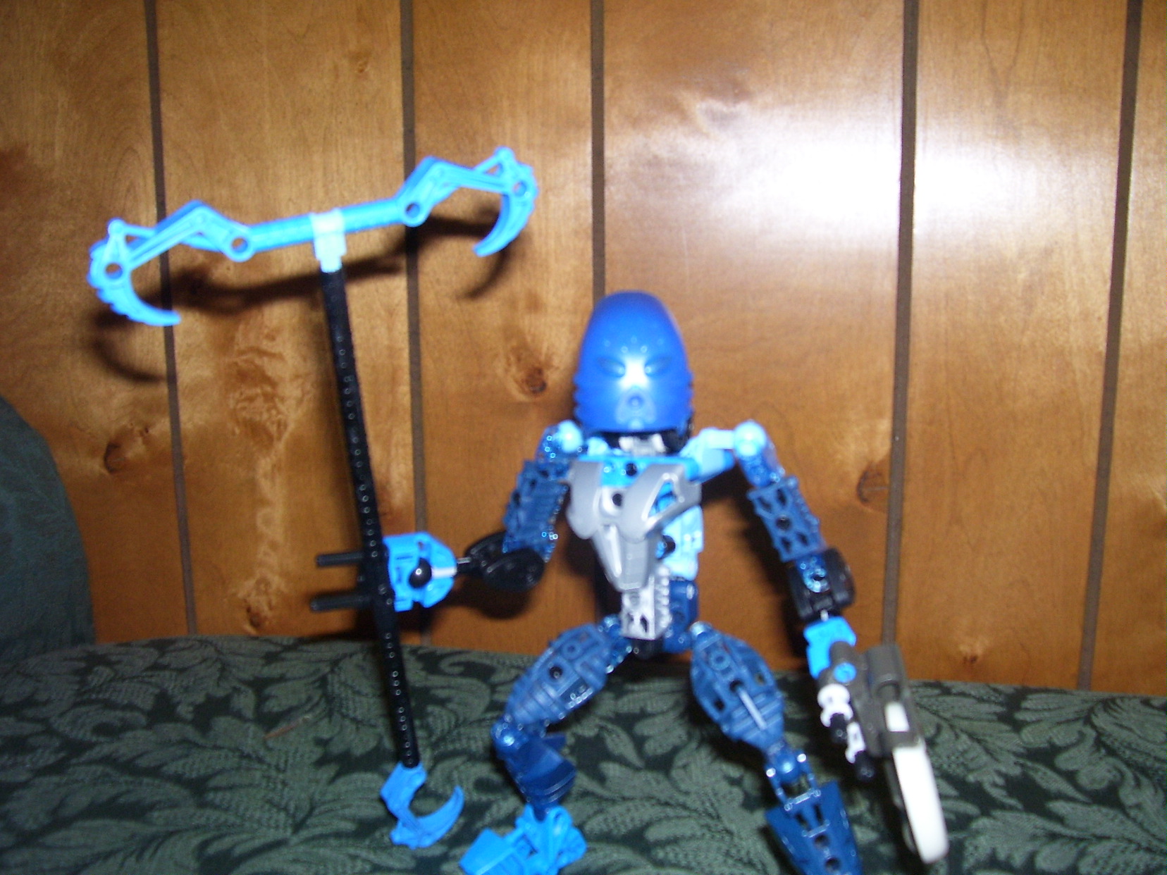 new_bionicles_002.jpg