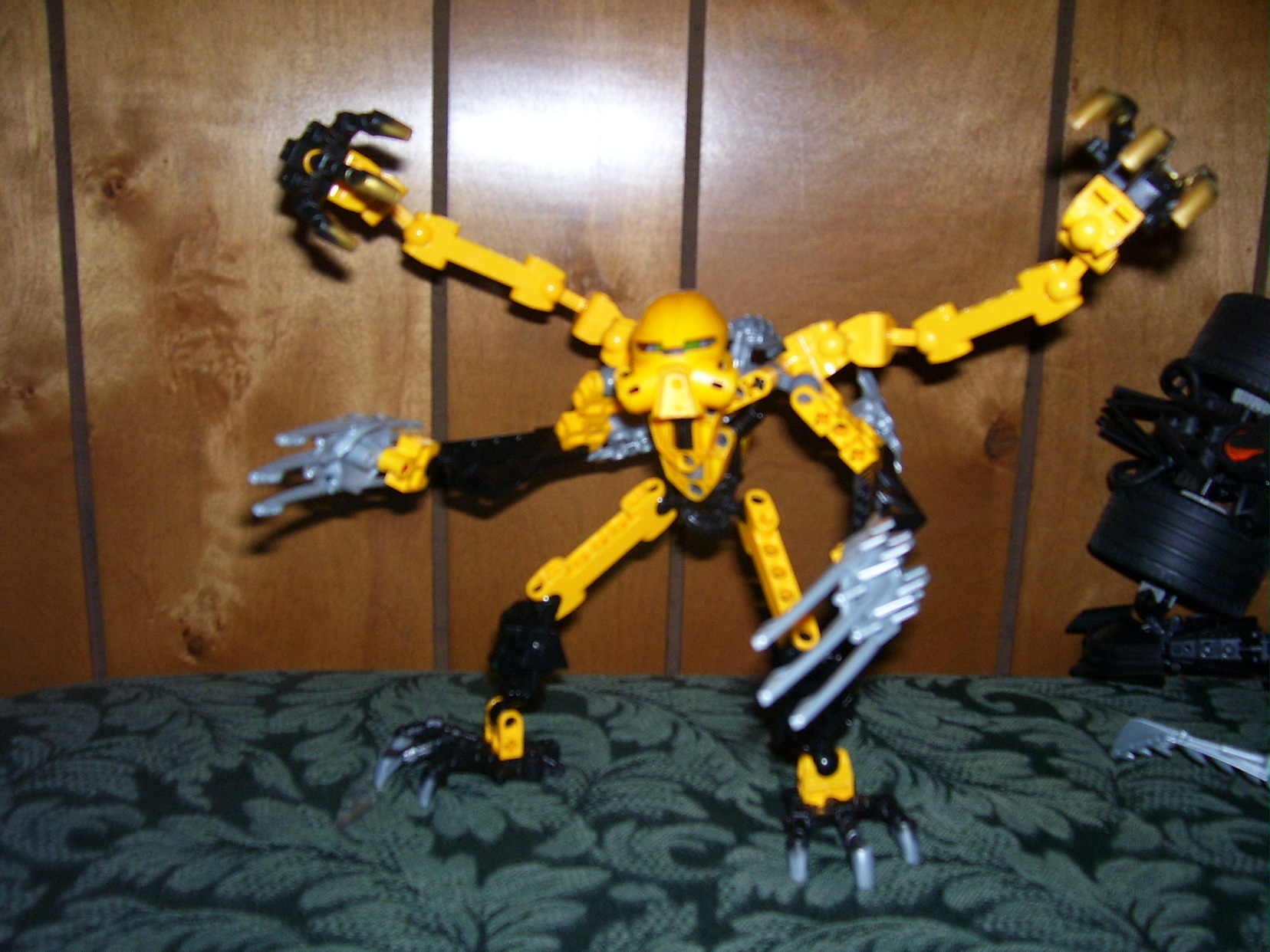 new_bionicles_031.jpg