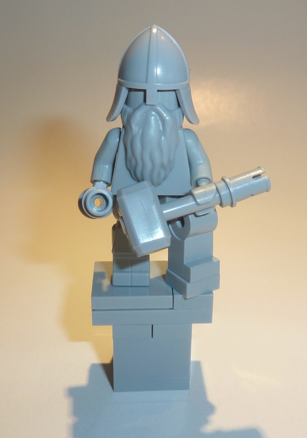 helm02.jpg