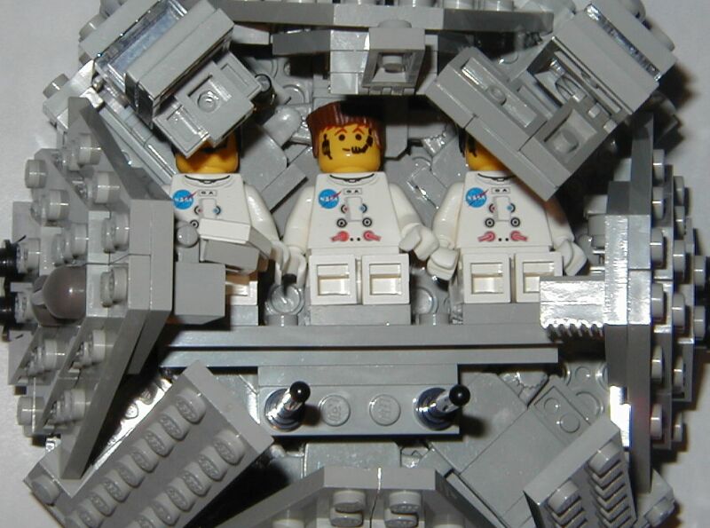 apollo_cm08.jpg