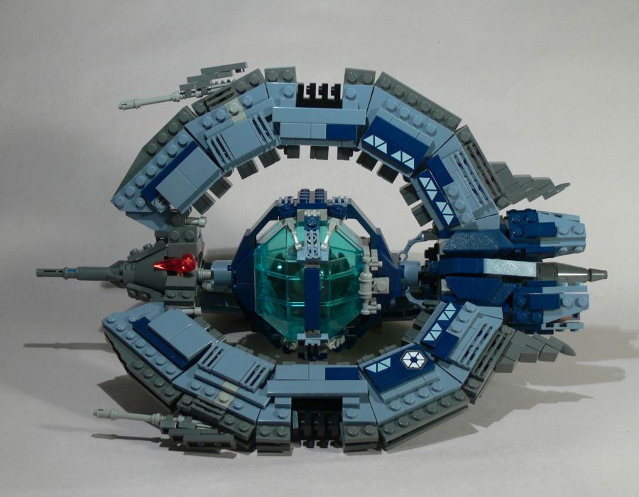 tri-fighter02.jpg
