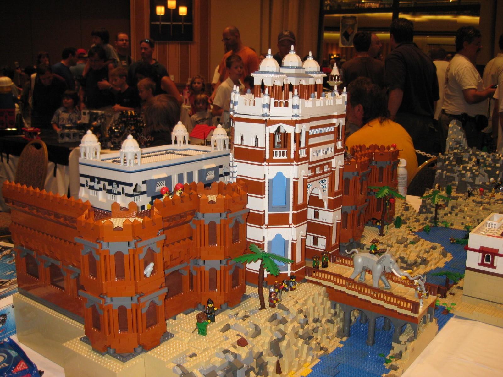 brickfair-2009-32.jpg