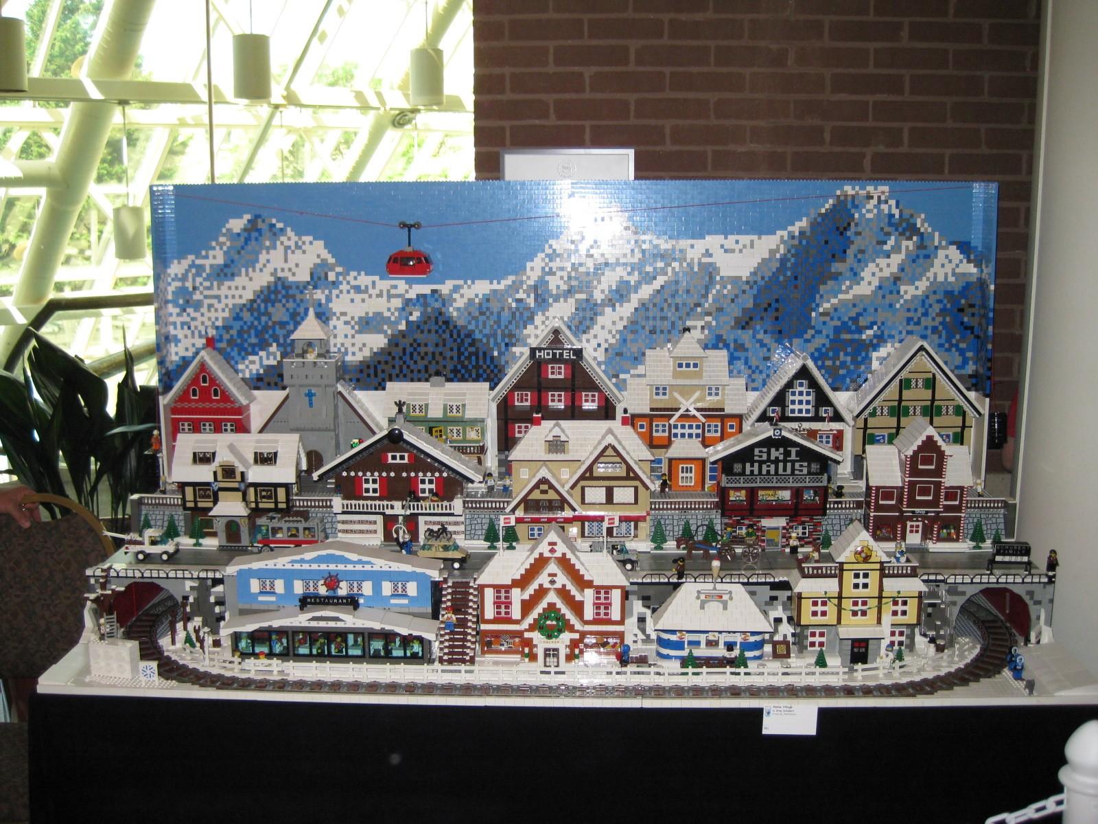 brickfair-2009-36.jpg