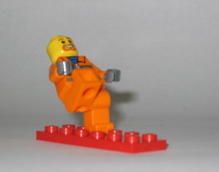 poses0016-high_kick.jpg