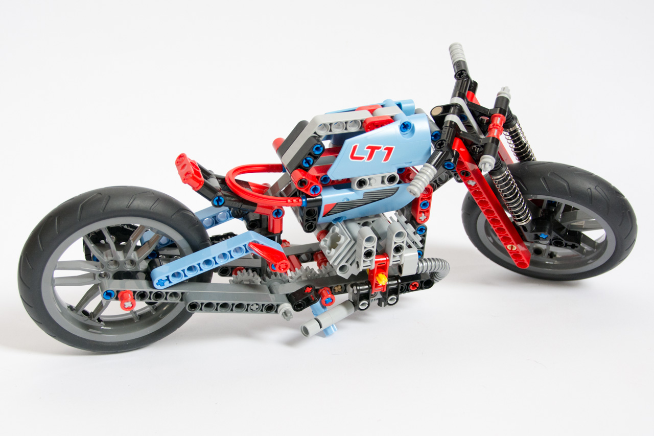 lego-60.jpg